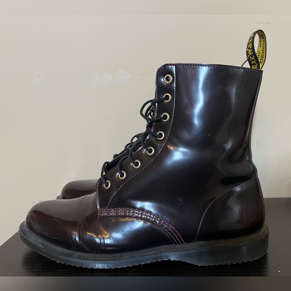 Dr. Martens | Elsham Lace-Up Boots in Cherry Red - Picture 5 of 9